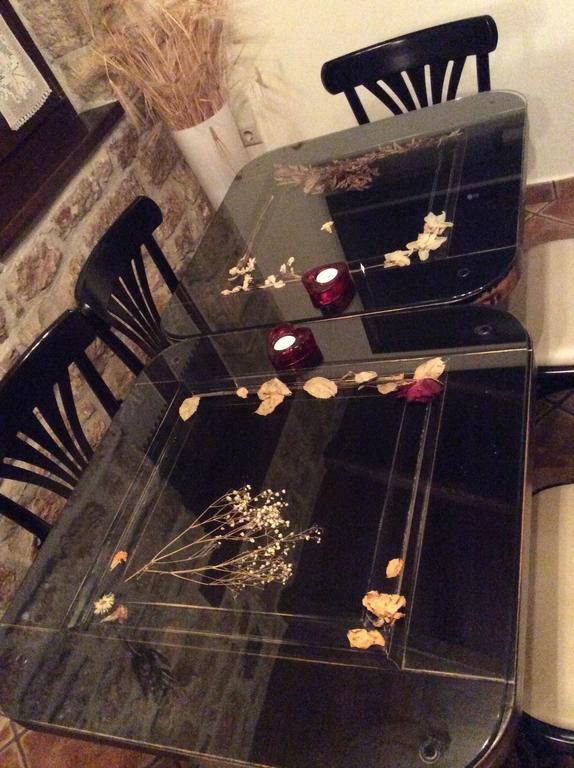 Oihalia Guesthouse Fidhákia Екстериор снимка