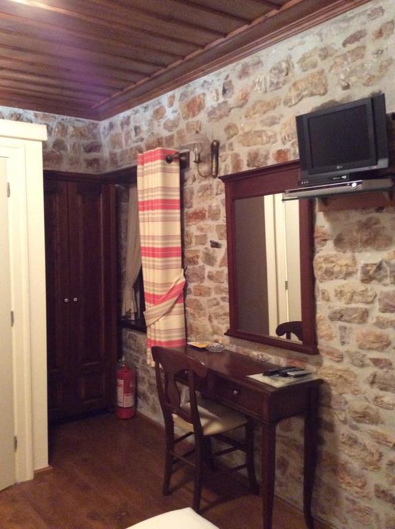 Oihalia Guesthouse Fidhákia Екстериор снимка