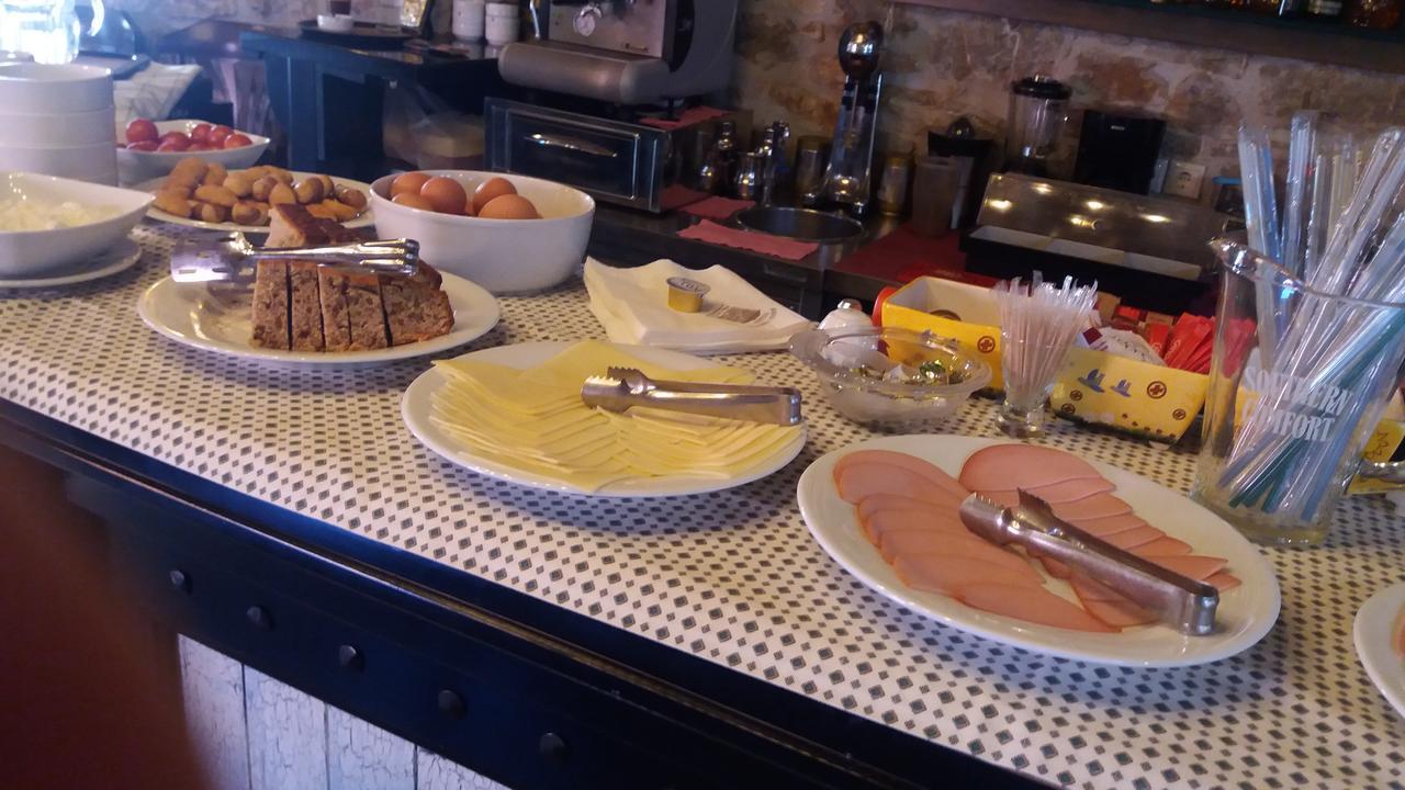 Oihalia Guesthouse Fidhákia Екстериор снимка